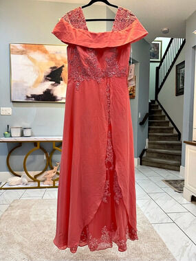 Maxi Formal Dress in Pink Size 12 NWT